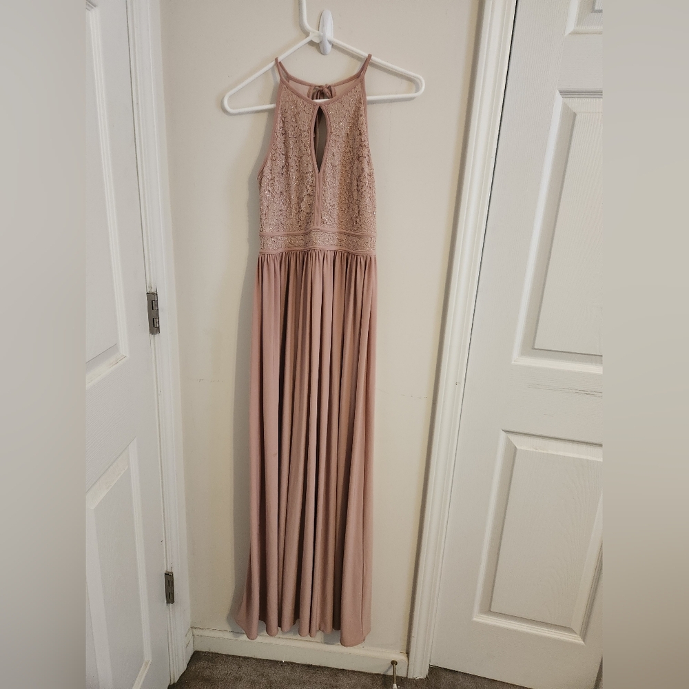 Sleeveless Lace Bodice Maxi Dress in Dusty Rose